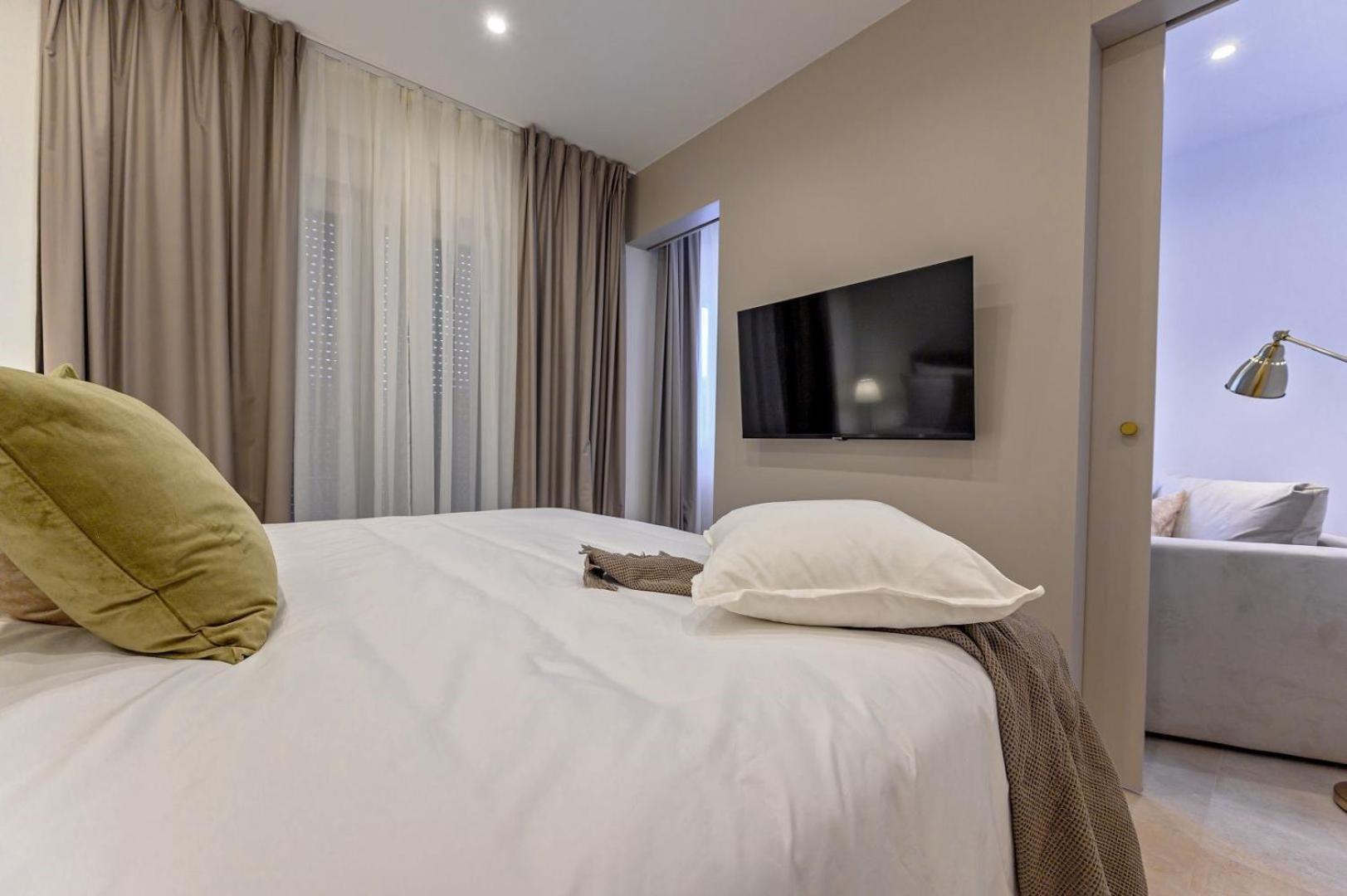 Luxury Villa Del Sogno With Pool, Jacuzzi, Parking 奥库格哥恩基 外观 照片