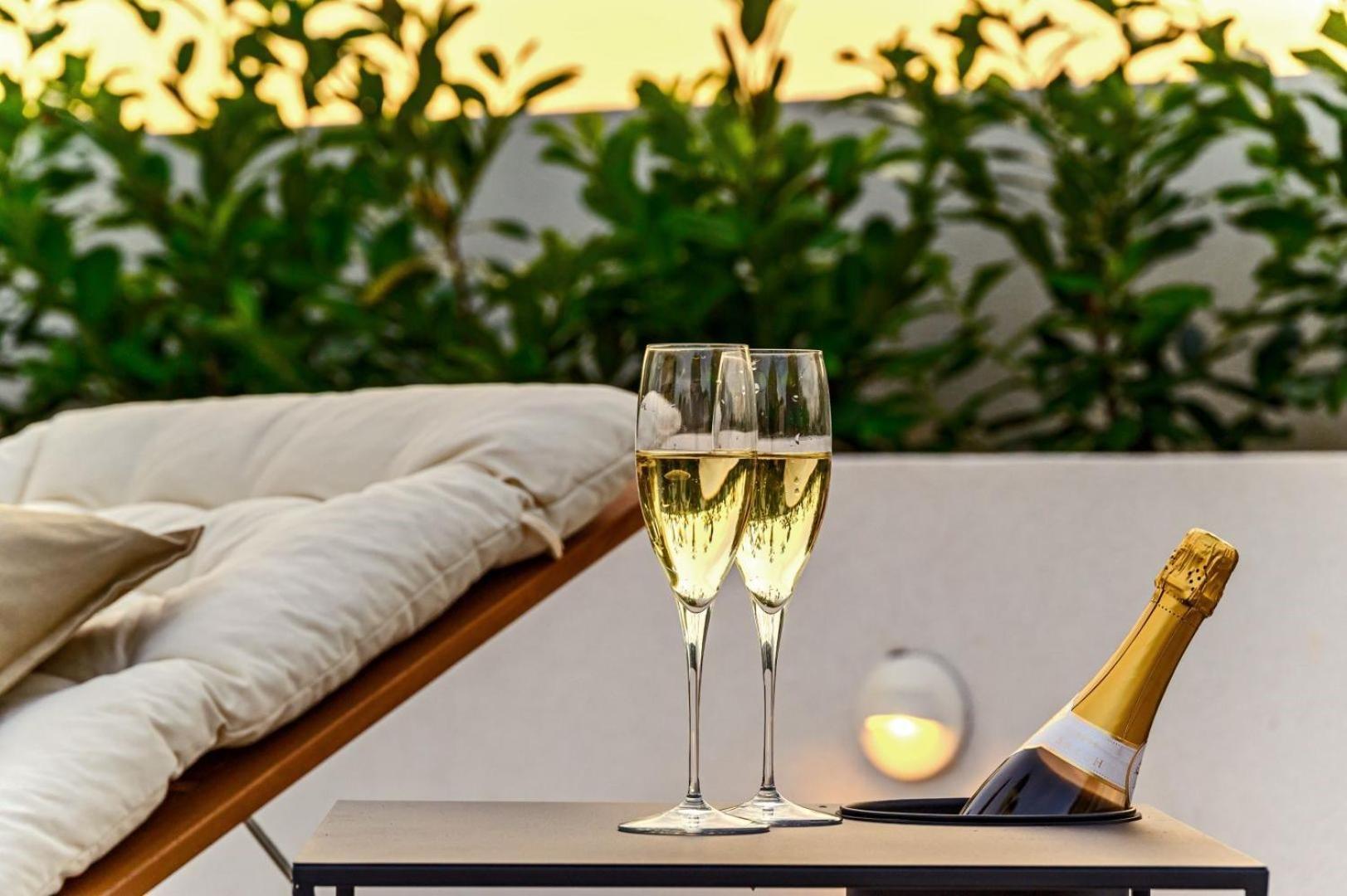 Luxury Villa Del Sogno With Pool, Jacuzzi, Parking 奥库格哥恩基 外观 照片